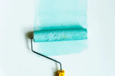 Peinture intérieure à Saint-Germain-du-Puch — murs, plafonds et boiseries